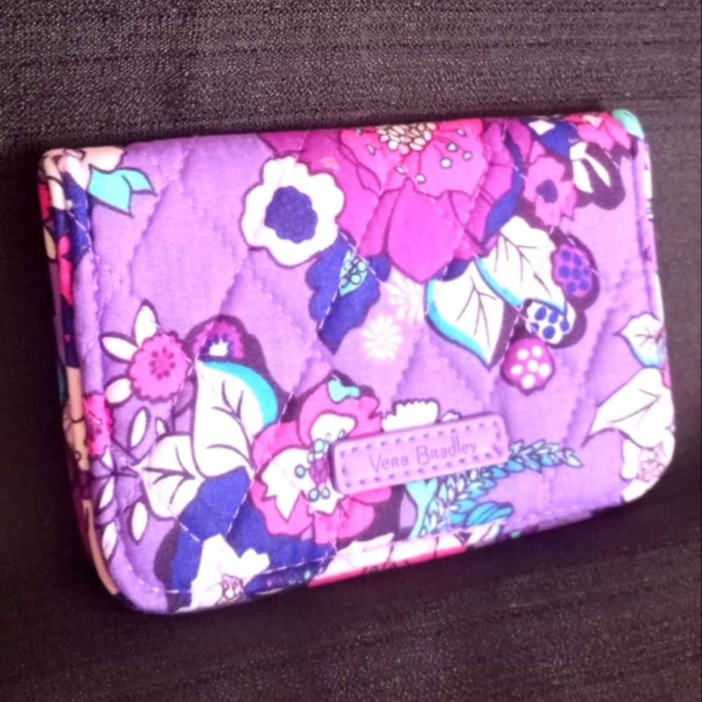 VERA BRADLEY Small RFID Bifold Wallet Enchanted Garden (Retired Pattern) NWT